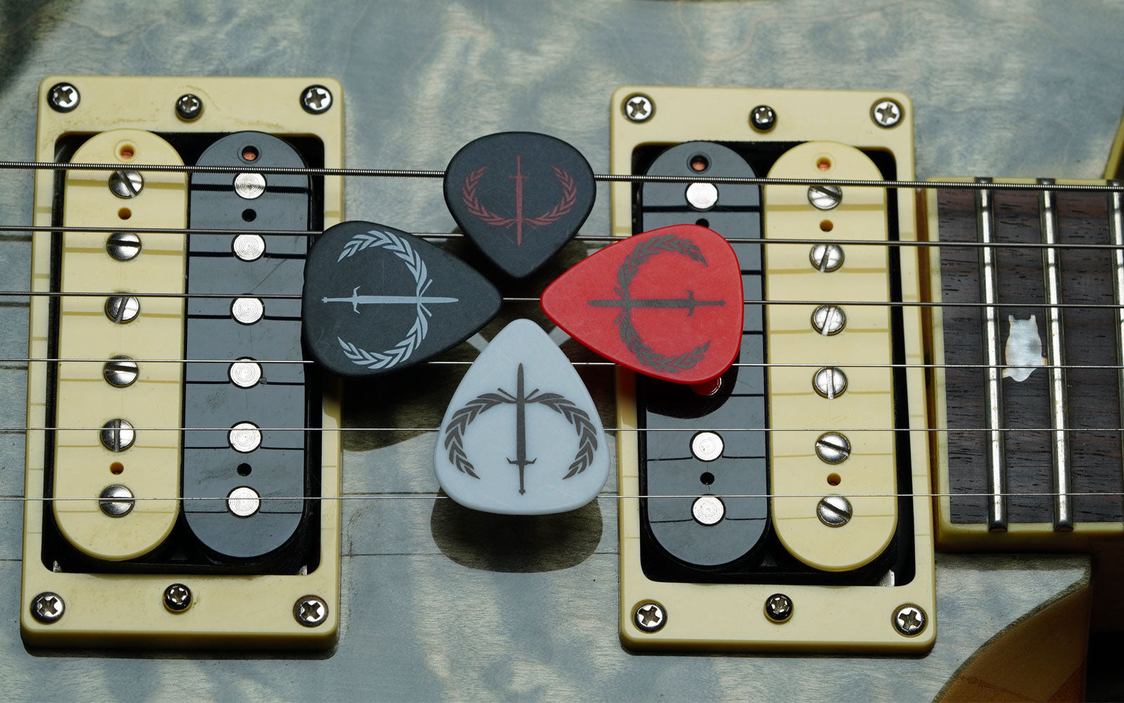 Guitar Picks For Beginners - Iron Age Guitar Accessories