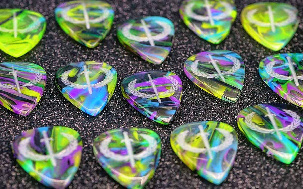 Resin Guitar Picks, iron age guitar accessories, kaotic artworks, elysian spearheads