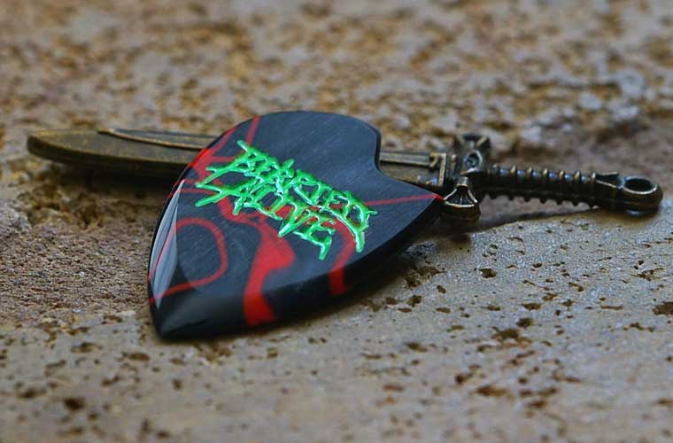 Custom metal guitar picks deals