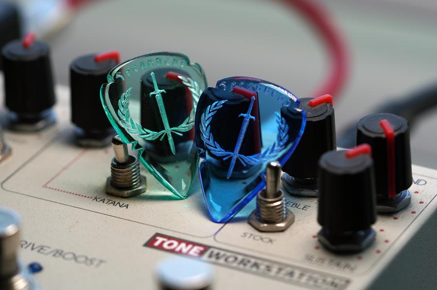 Crystal guitar picks hot sale