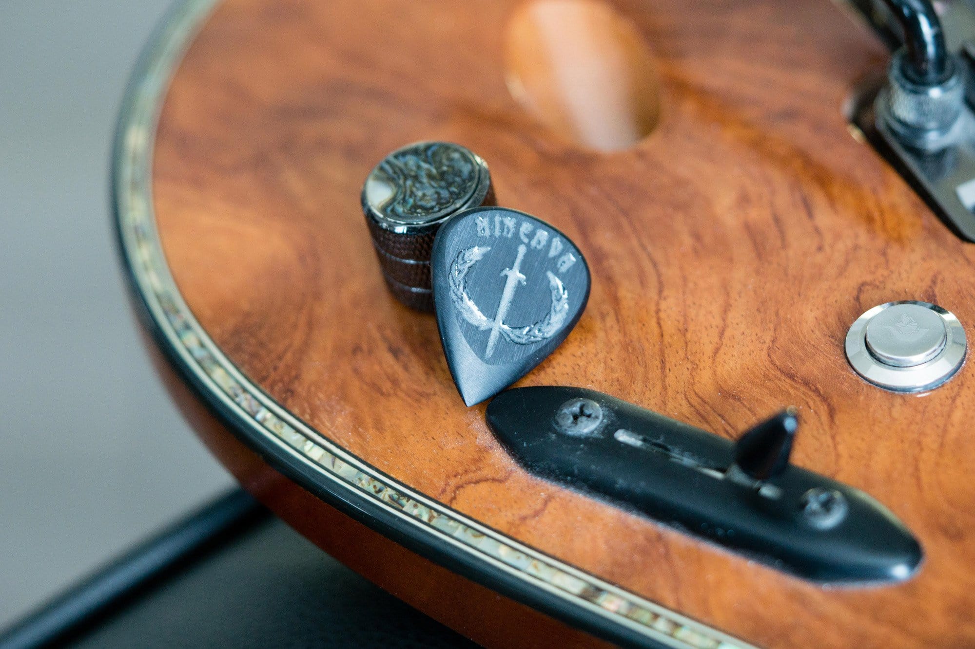 Secutor Ultem Plectrum - Iron Age Guitar Accessories